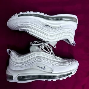 Size 5.5 (GS) - Nike Air Max 97 Low White - 921522-100